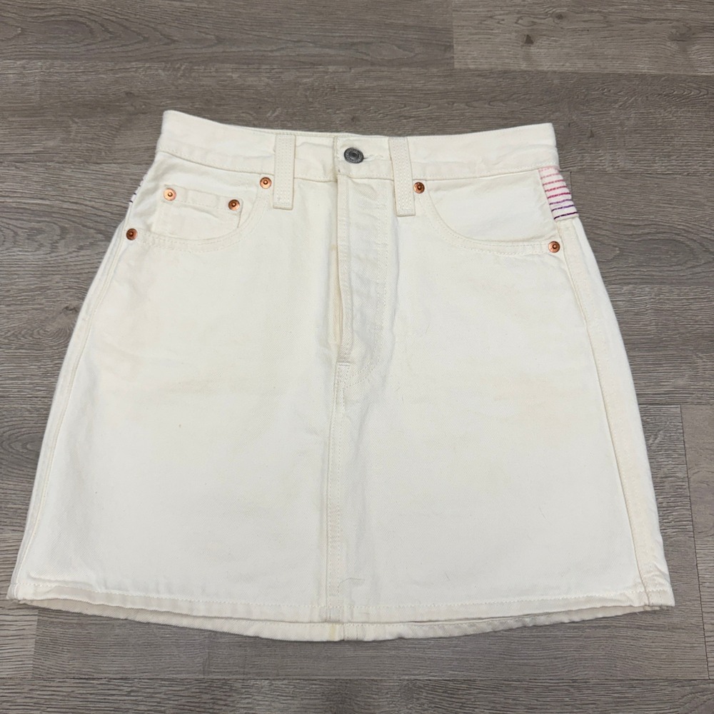 Levis Premium Ribcage Denim Mini Skirt Womens 25 White Rainbow Stitch Button Fly